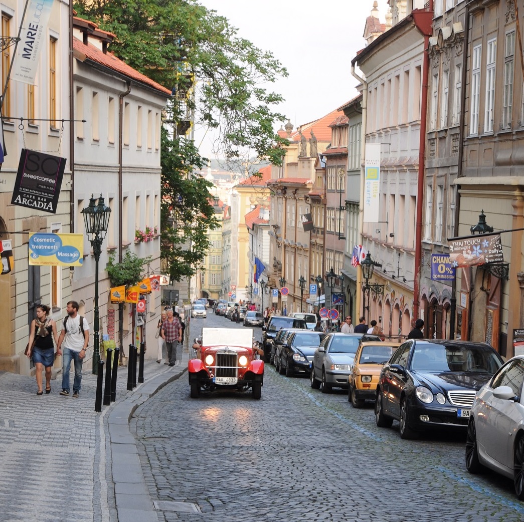 Praga - zabytkowa ulica