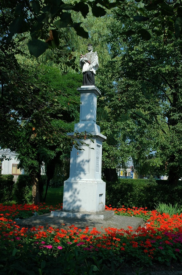 pomnik św Jana