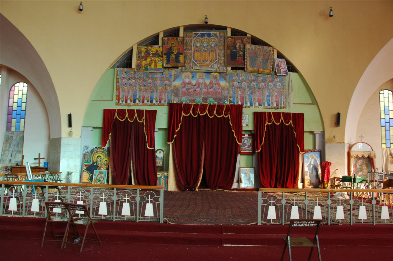 Wnętrze kościoła w Axum