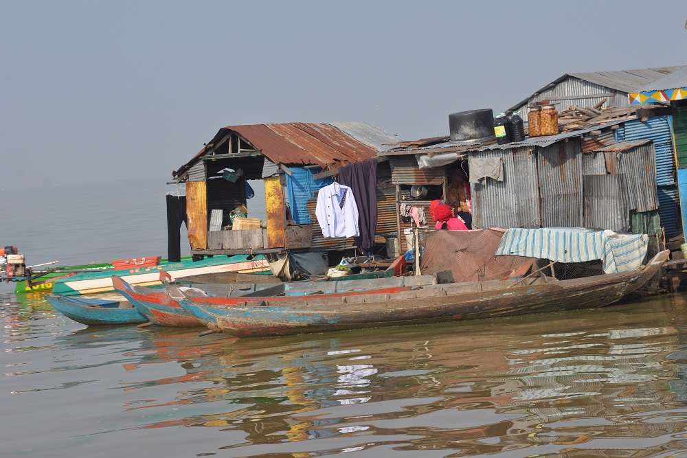 domy na jeziorze Tonle Sap