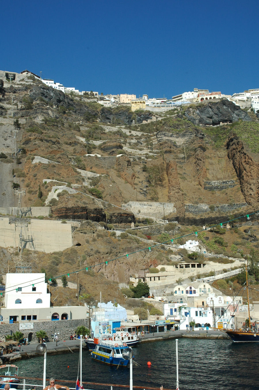 Santorini- droga przez klif