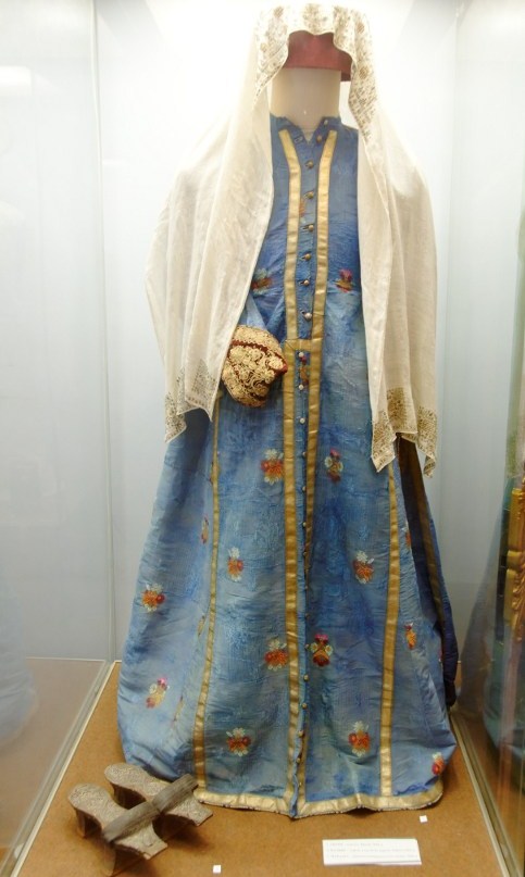 suknia tatarska