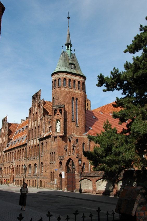zabudowania klasztorne w Chełmnie