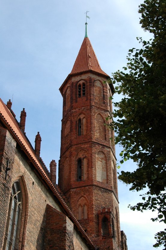 Wieża kościoła pofranciszkańskiego