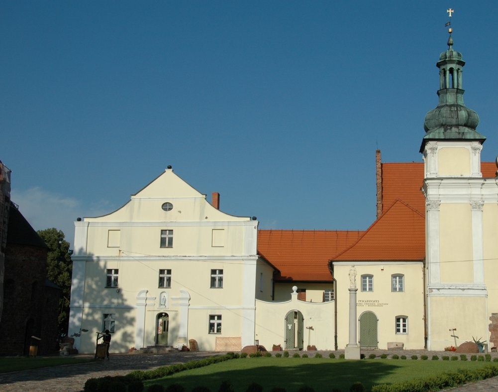 Zabudowania klasztorne w Strzelnie