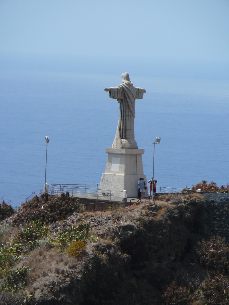 Canico de Baixo - posąg