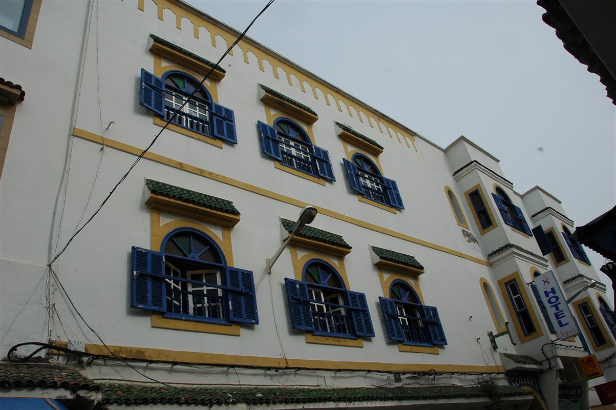 Essaouira - domy z okiennicami