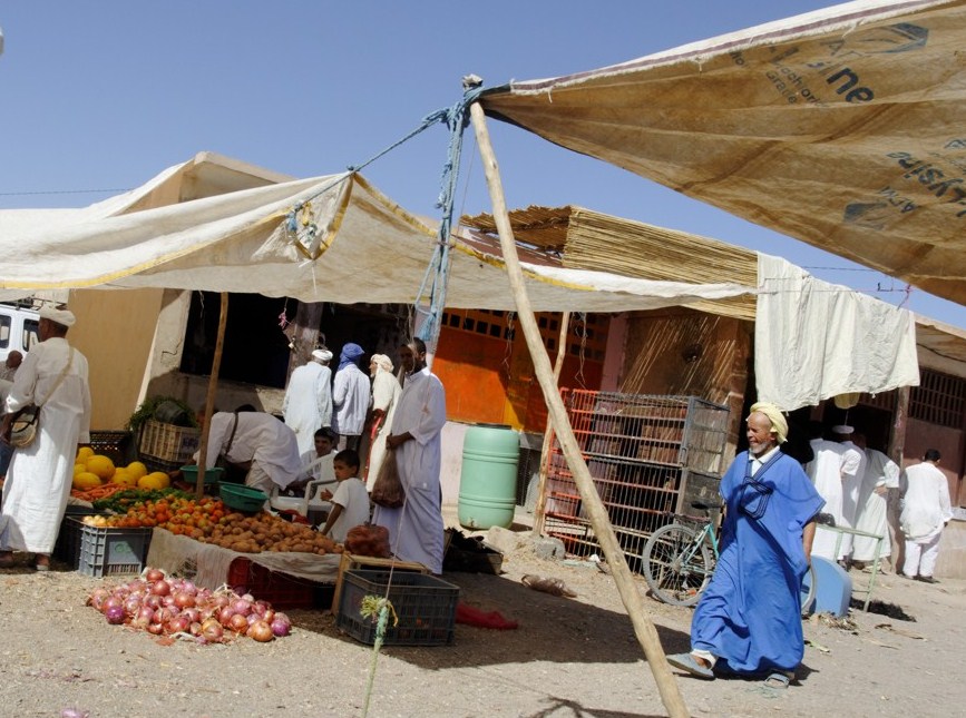 Maroko - Nomadzi na targu w Nkob