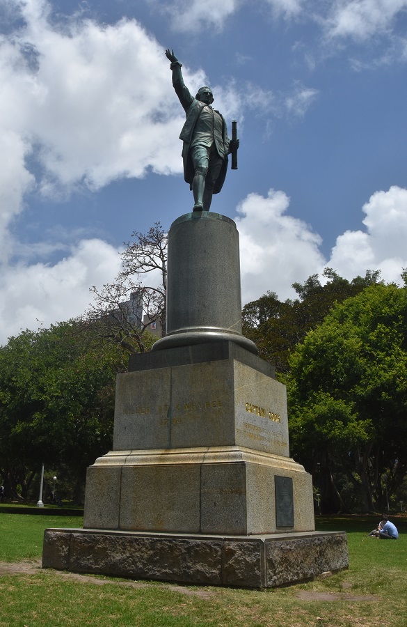 pomnik Cooka w Sydney
