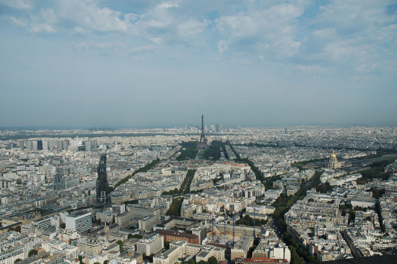 panorama Paryża z wieżą Eiffla
