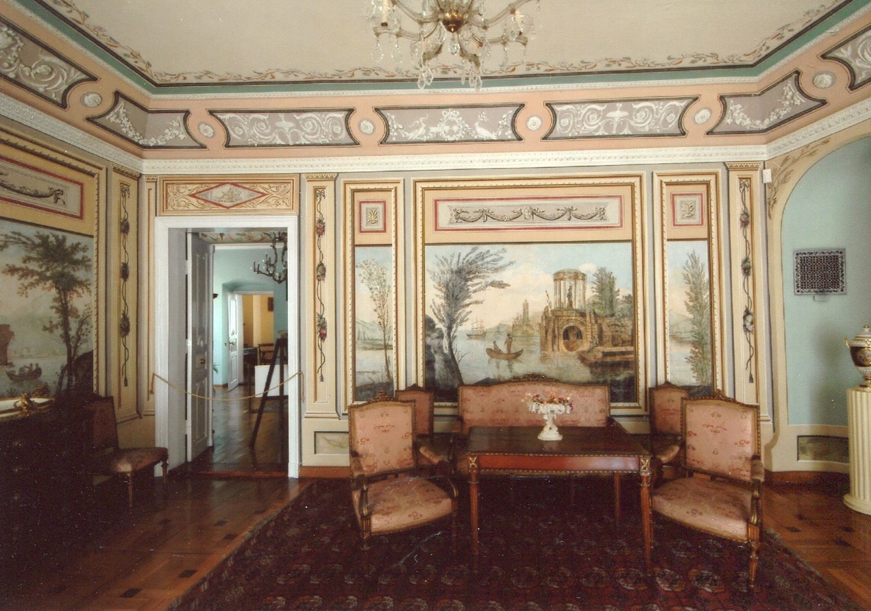 sala pałacu w Lewkowie