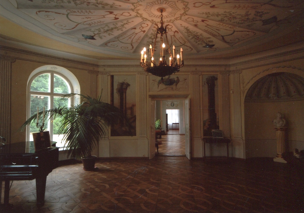 Pałac w Śmiełowie - salon