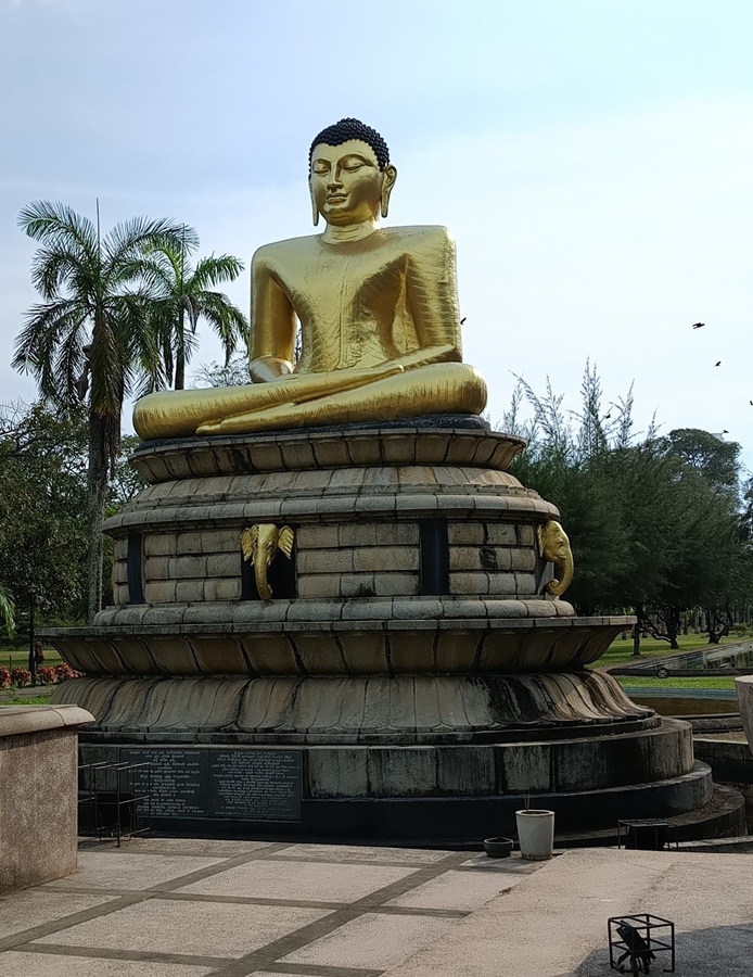 złoty Budda