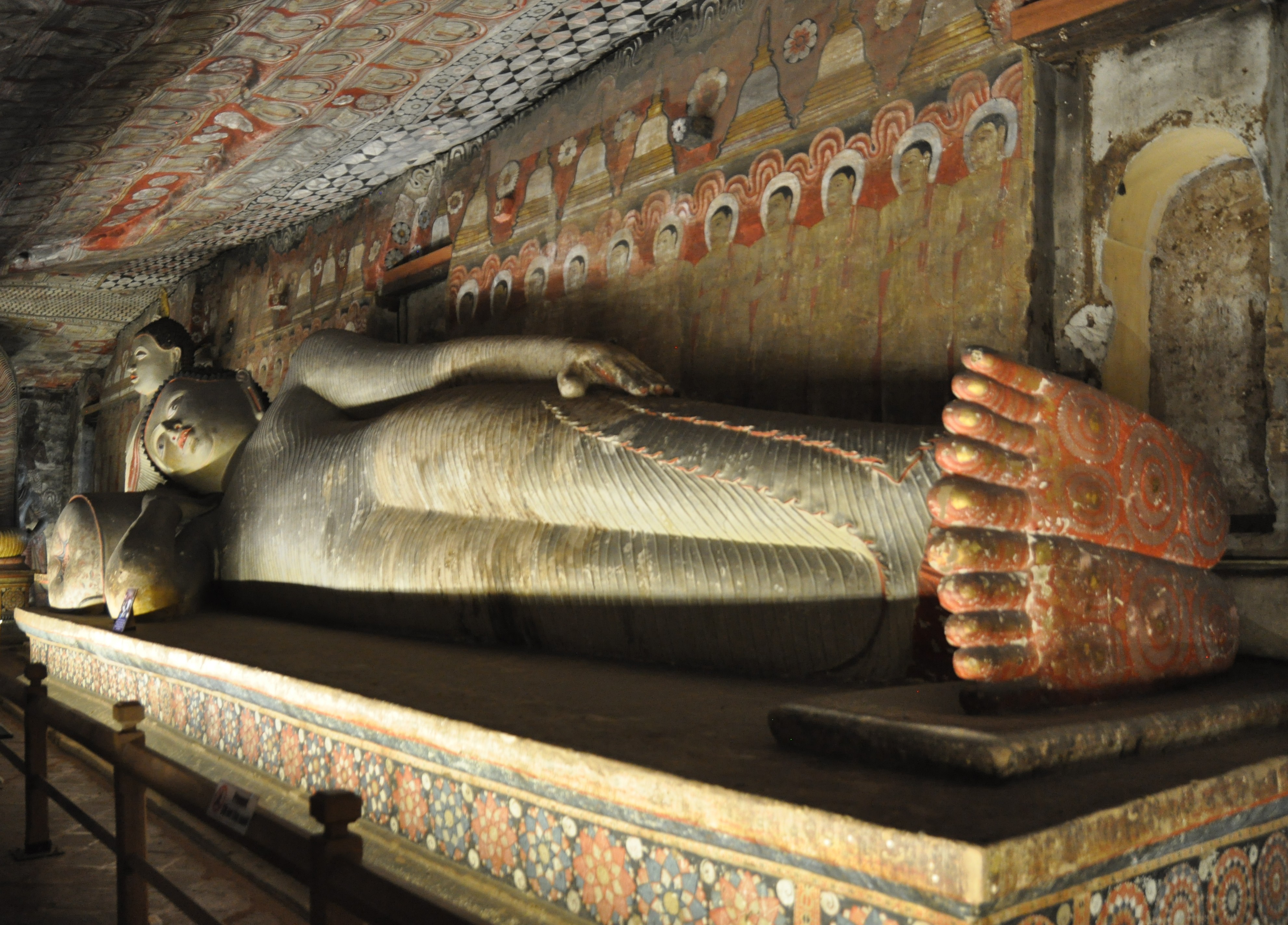 Budda w drugiej jaskini