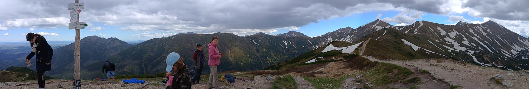 panorama z Trzydniowiańskiego