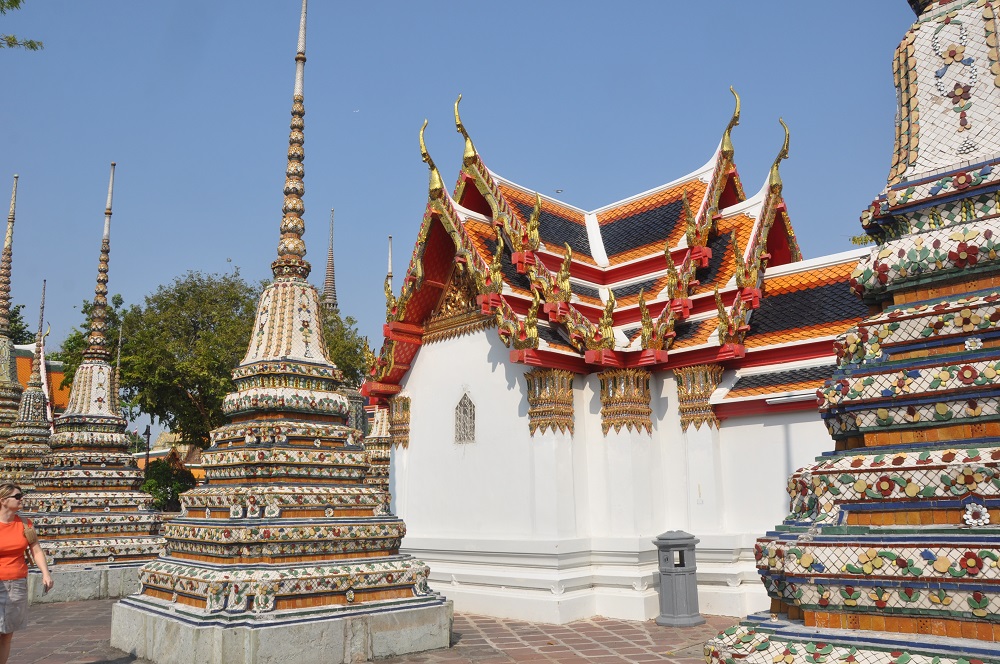 dziedziniec Wat Phra Chetuphon