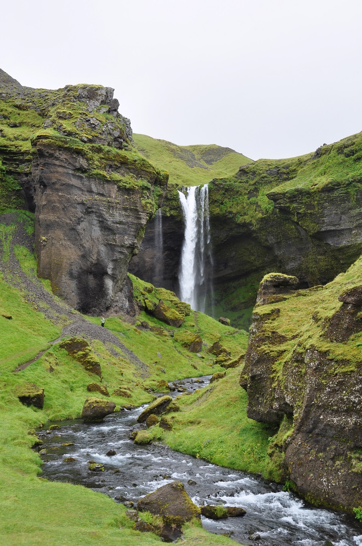 wodospad  Kvernufoss - Islandia