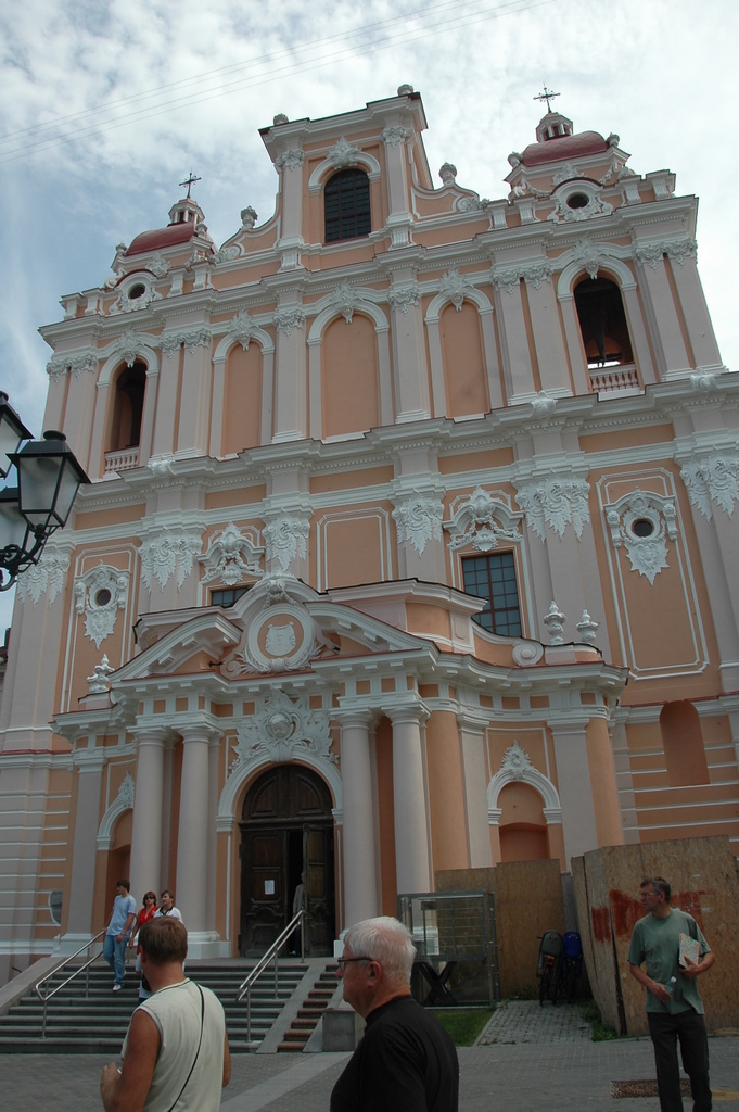 Fasada polskiego kościoła św. Kazimierza