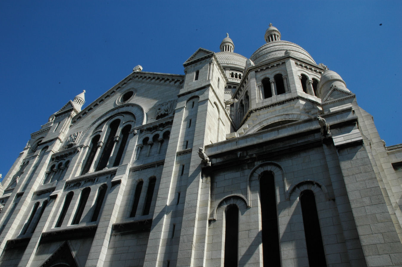 Bazylika Sacre–Coeur od dołu