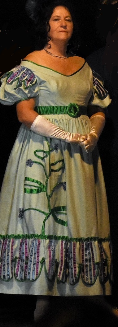 suknia 1830