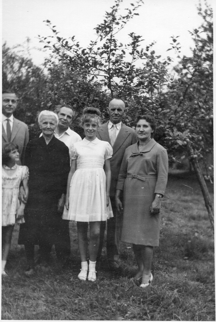 babcia Józia z rodziną
