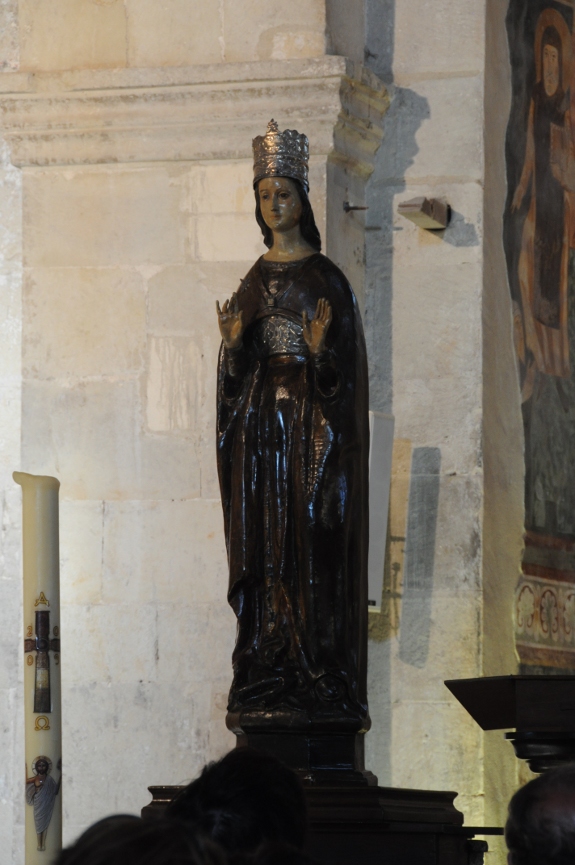 Posąg Matki Boskiej