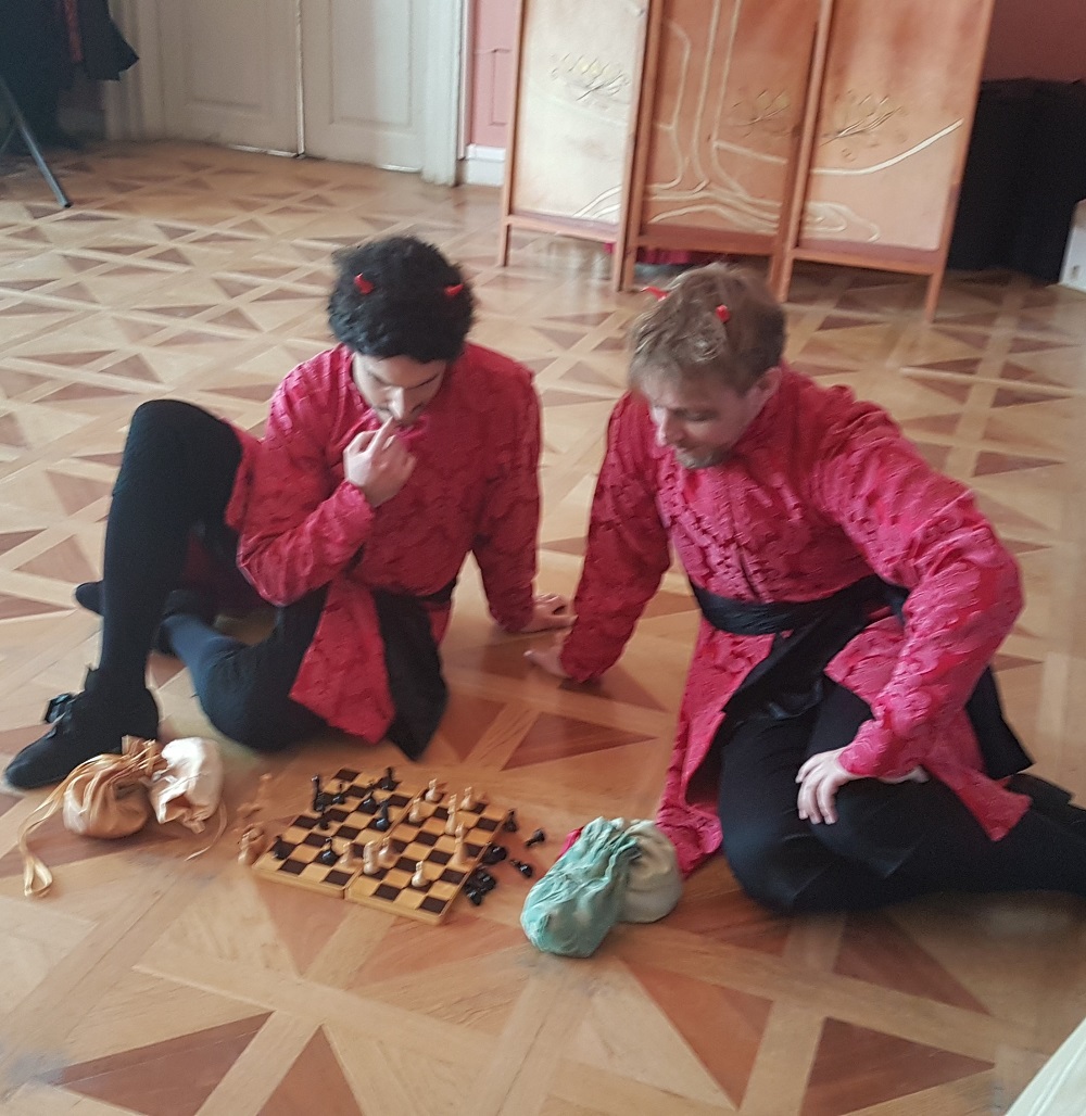 gra w szachy