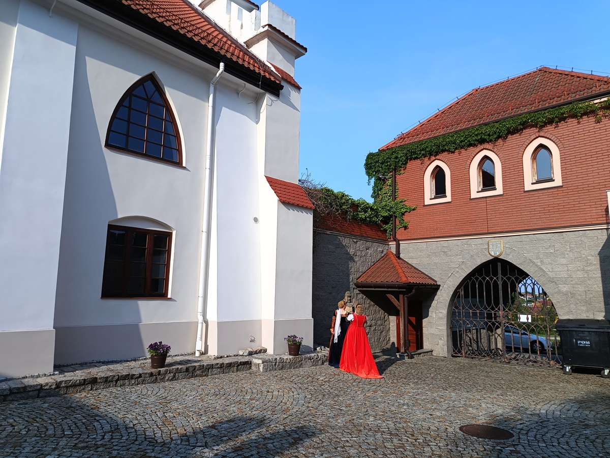 dziedziniec zamku w Gostyninie