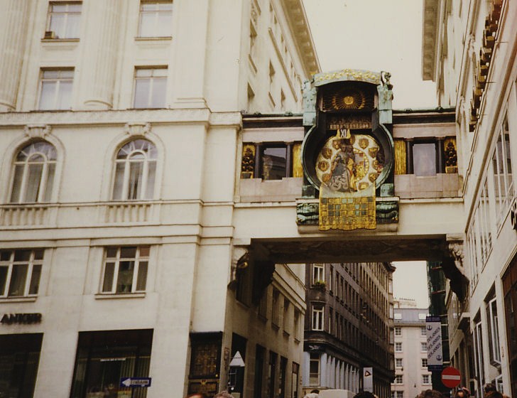 Wiedeń - ruchomy zegar