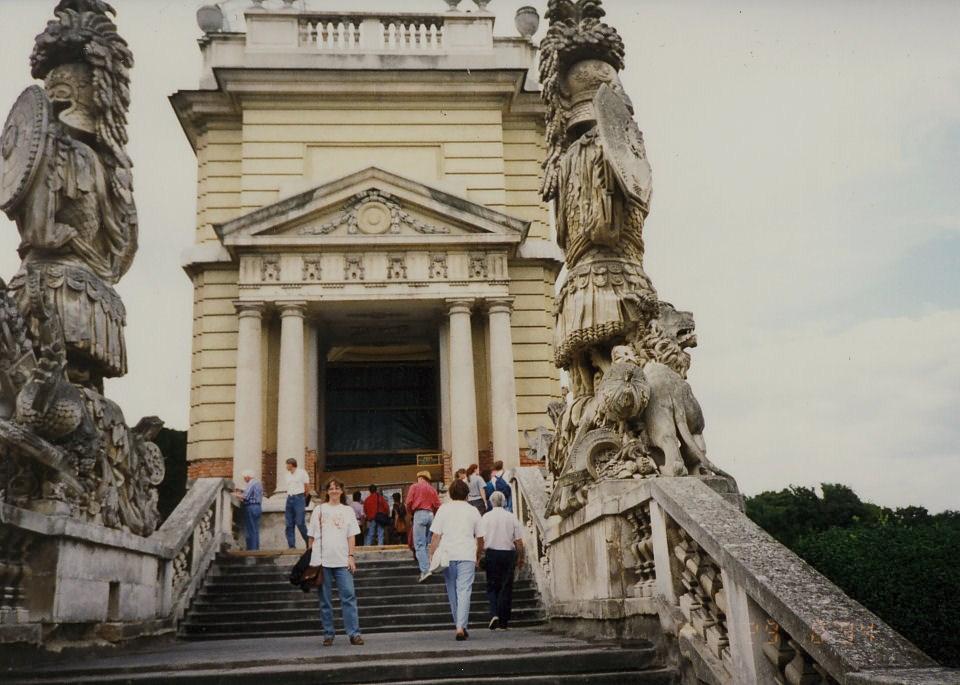  Schönbrunn - na schodach Glorietty